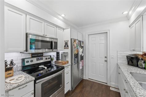 6472 Southgrove Road Mentor OH 44060