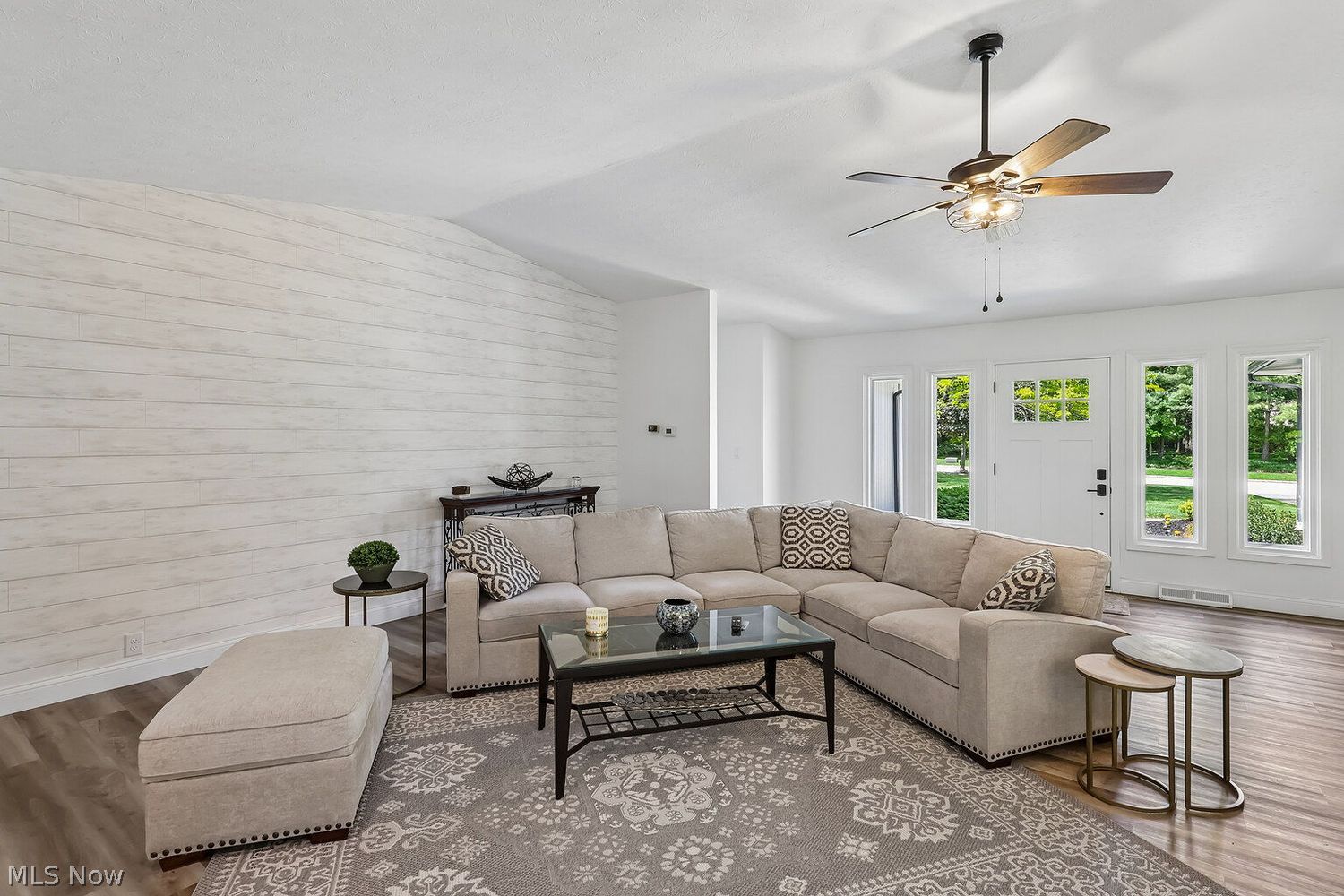 431 Lynden Drive Highland Heights OH 44143