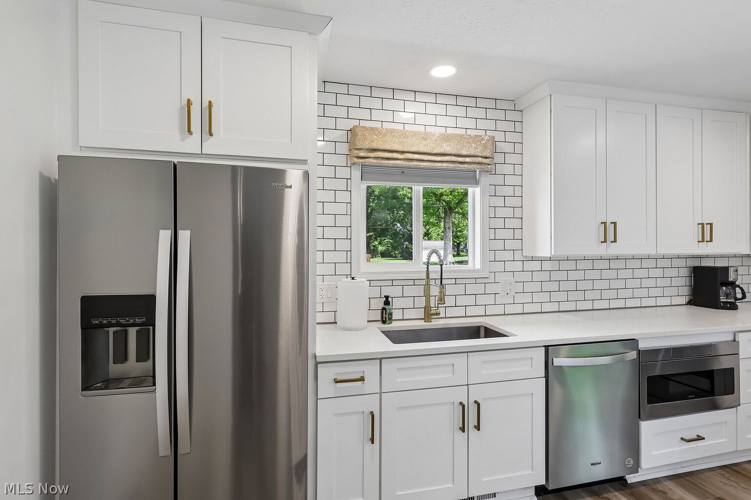 431 Lynden Drive Highland Heights OH 44143