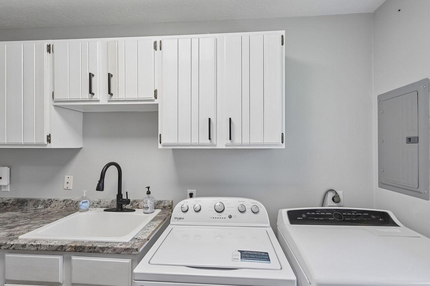 431 Lynden Drive Highland Heights OH 44143