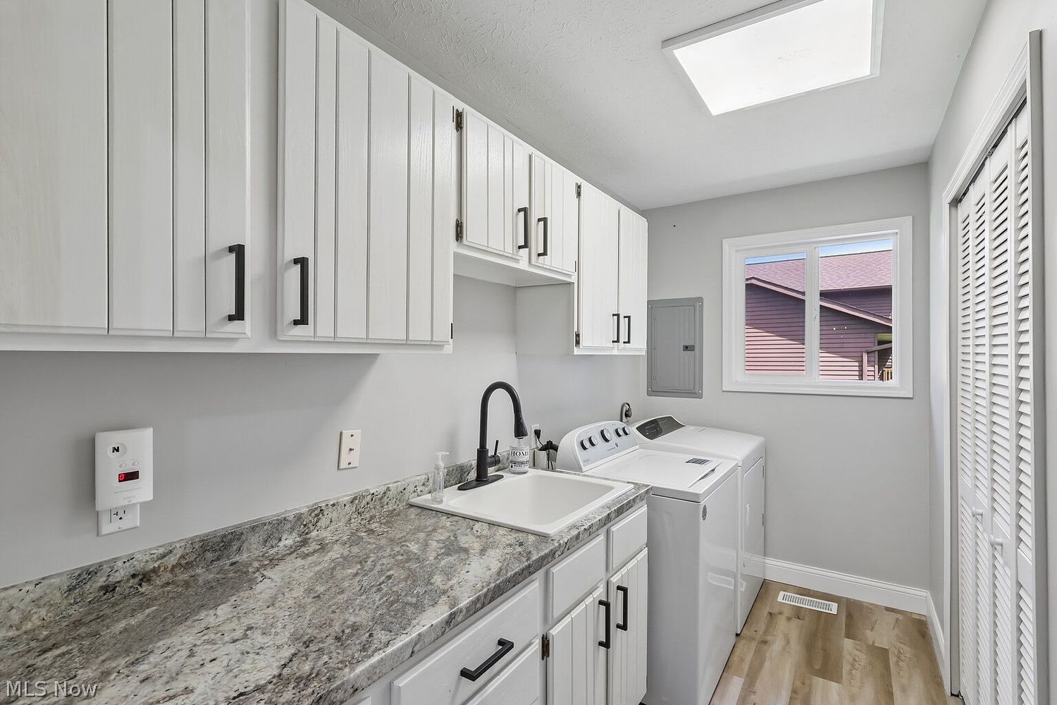431 Lynden Drive Highland Heights OH 44143