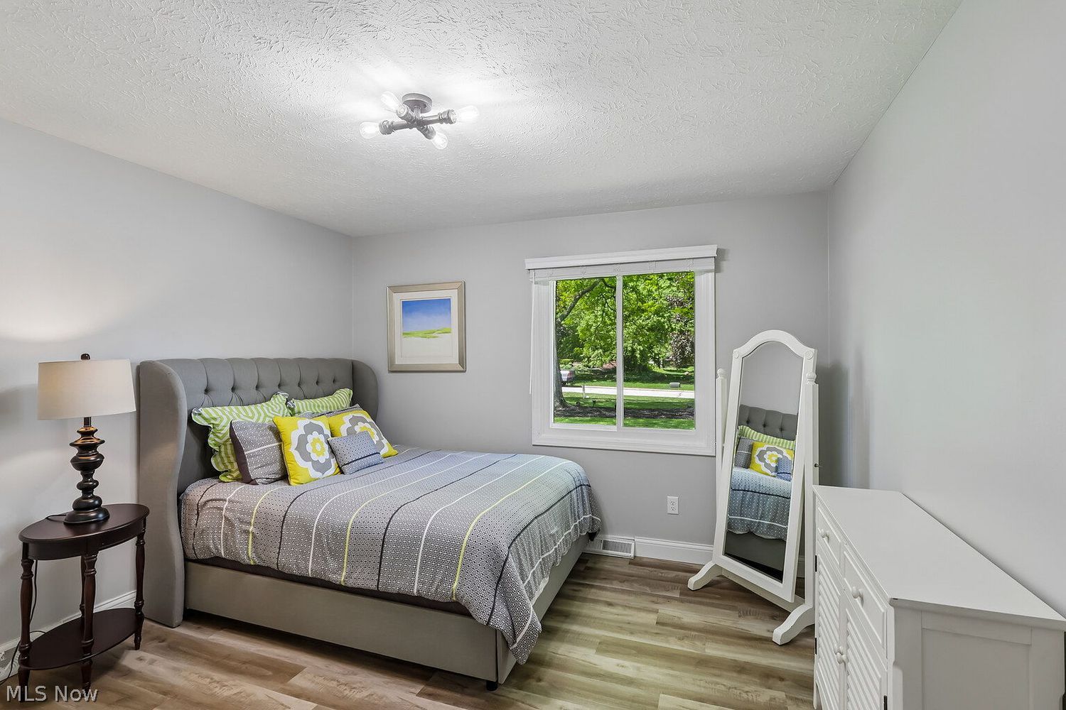 431 Lynden Drive Highland Heights OH 44143