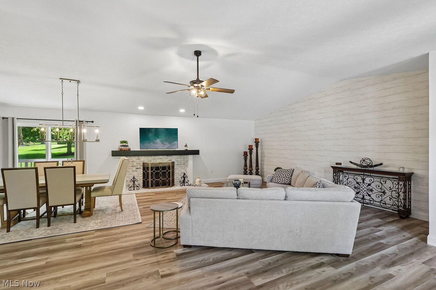 431 Lynden Drive Highland Heights OH 44143