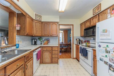 493 Malvern Road Akron OH 44303
