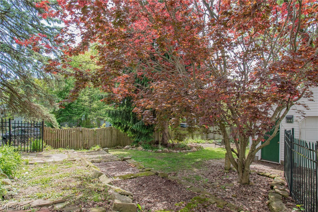 1580 Preston Avenue Akron OH 44305