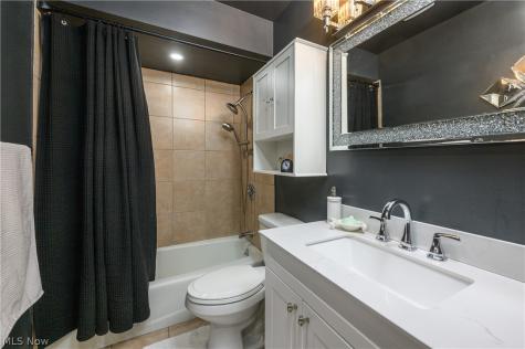9596 Reichert Road Parma OH 44130