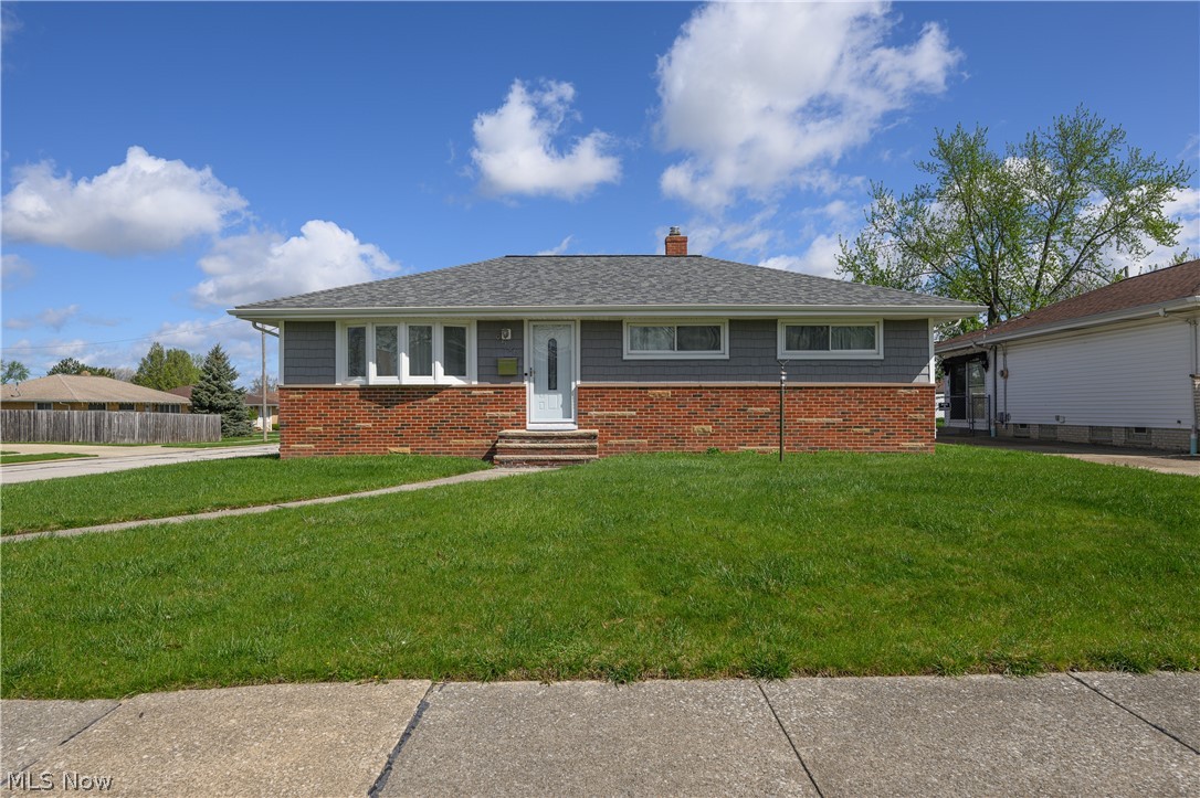 9596 Reichert Road Parma OH 44130