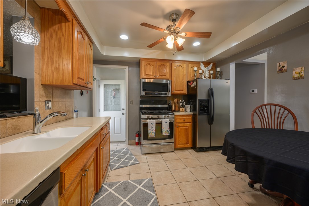 9596 Reichert Road Parma OH 44130
