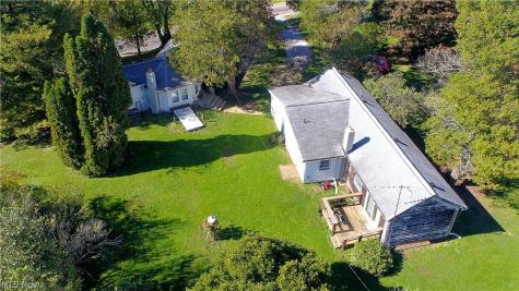 133 Pine Street Creston OH 44217