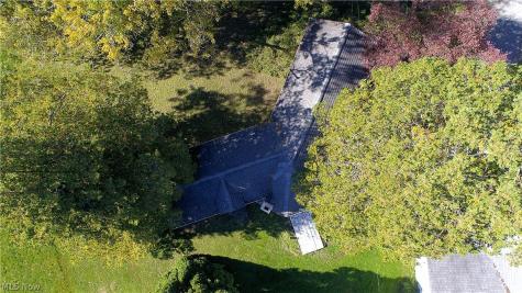 133 Pine Street Creston OH 44217
