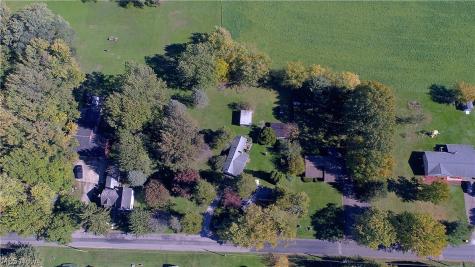 133 Pine Street Creston OH 44217