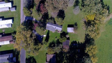 133 Pine Street Creston OH 44217