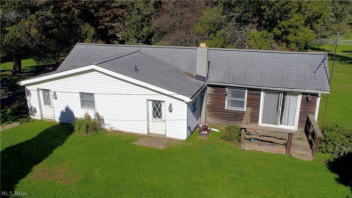 133 Pine Street Creston OH 44217