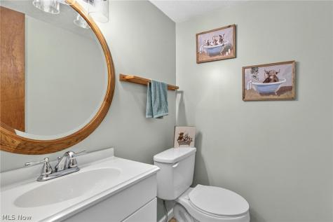 335 Bayshore Drive Eastlake OH 44095