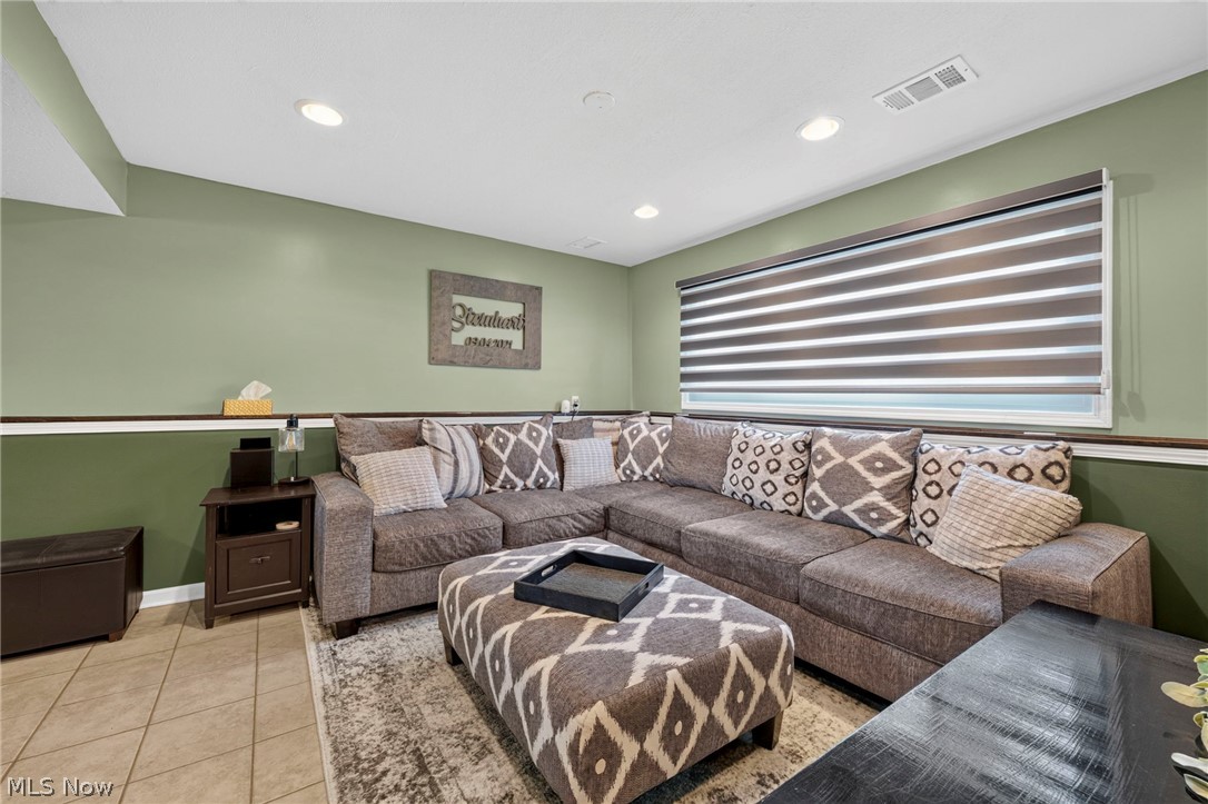 335 Bayshore Drive Eastlake OH 44095