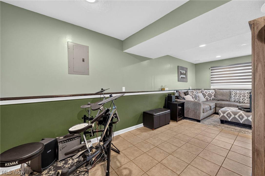 335 Bayshore Drive Eastlake OH 44095