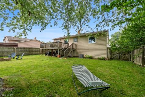 335 Bayshore Drive Eastlake OH 44095