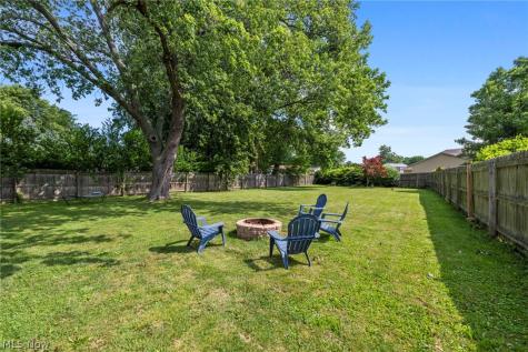 335 Bayshore Drive Eastlake OH 44095