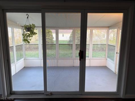 183 Yoder Avon Lake OH 44012