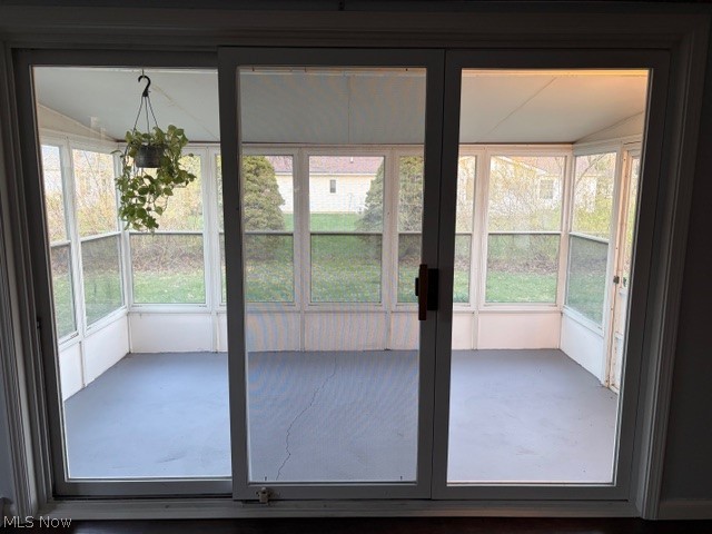 183 Yoder Avon Lake OH 44012