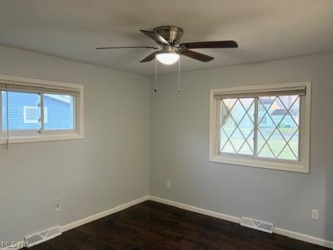 183 Yoder Avon Lake OH 44012