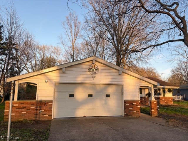 183 Yoder Avon Lake OH 44012