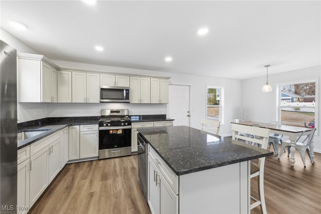 1337 Leonora Avenue Akron OH 44305