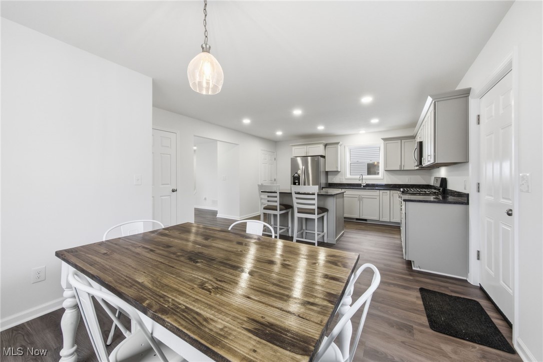 1337 Leonora Avenue Akron OH 44305