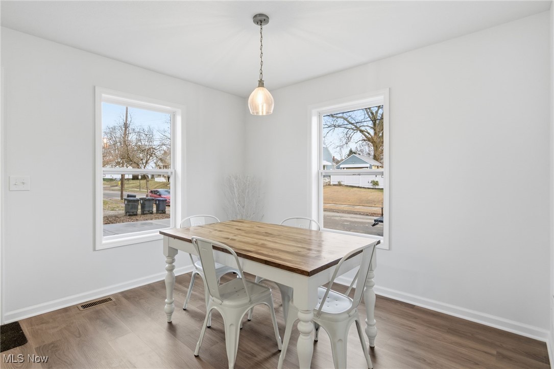 1337 Leonora Avenue Akron OH 44305