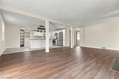 10347 Prospect Road Strongsville OH 44149
