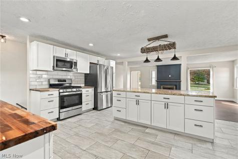 10347 Prospect Road Strongsville OH 44149