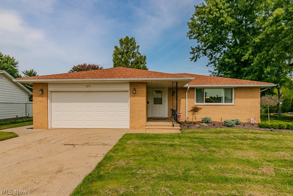 223 Shore Drive Eastlake OH 44095