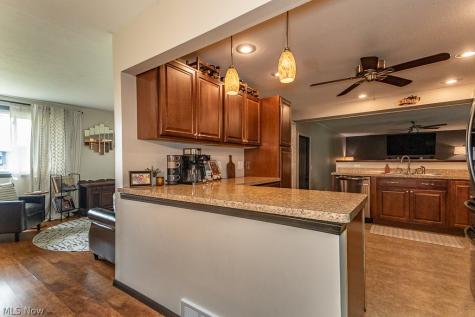 223 Shore Drive Eastlake OH 44095