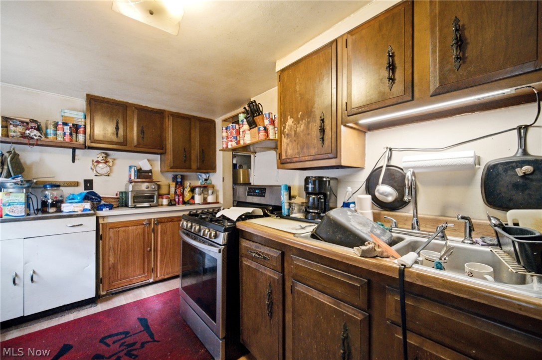 515 W River Road N Elyria OH 44035