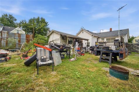 515 W River Road N Elyria OH 44035
