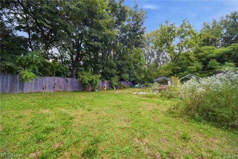 515 W River Road N Elyria OH 44035