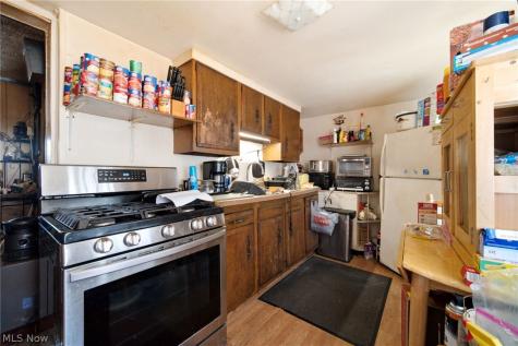 515 W River Road N Elyria OH 44035