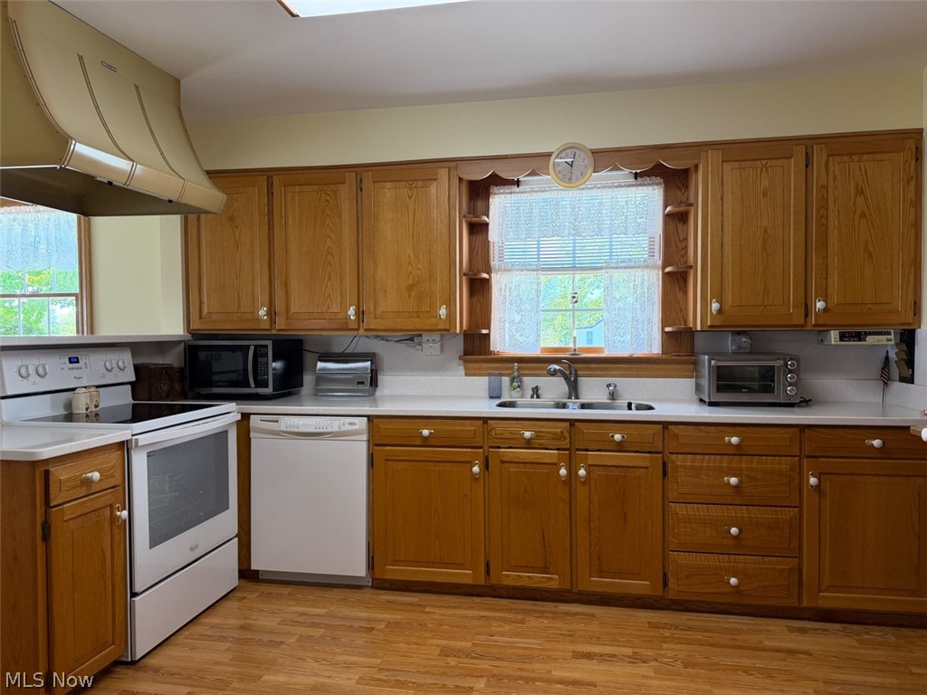 6783 State Route 9 Hanoverton OH 44423
