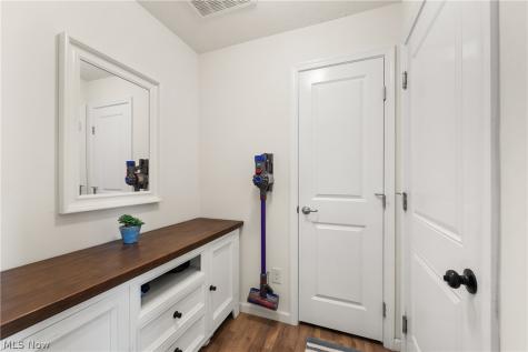 35191 Katlin Court Avon OH 44011