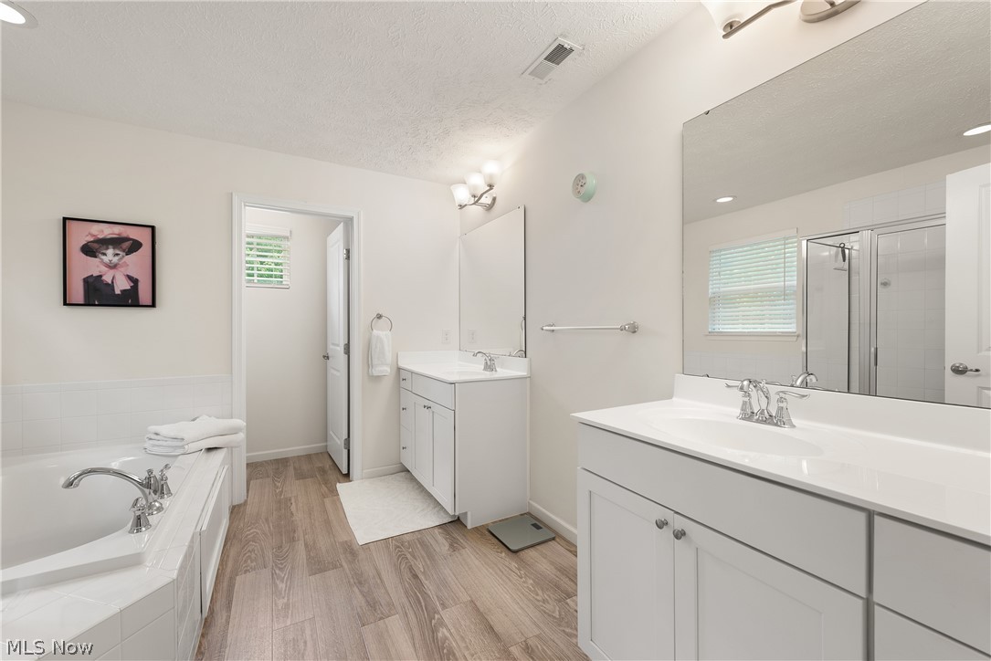 35191 Katlin Court Avon OH 44011