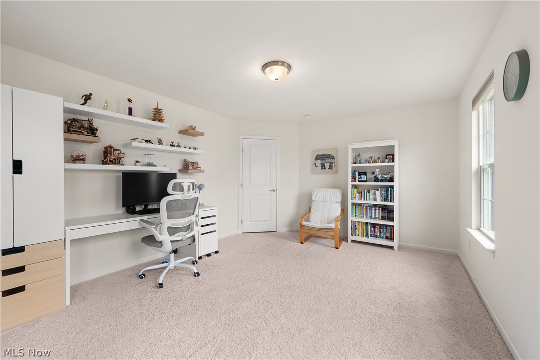 35191 Katlin Court Avon OH 44011
