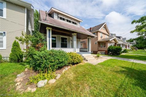 1563 Cordova Avenue Lakewood OH 44107