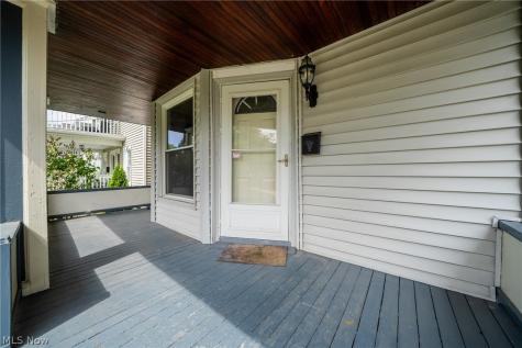 1563 Cordova Avenue Lakewood OH 44107