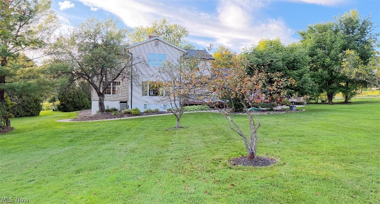 17315 Long Meadow Trail Chagrin Falls OH 44022