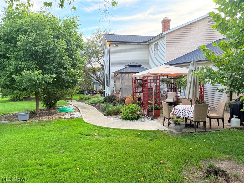 17315 Long Meadow Trail Chagrin Falls OH 44022