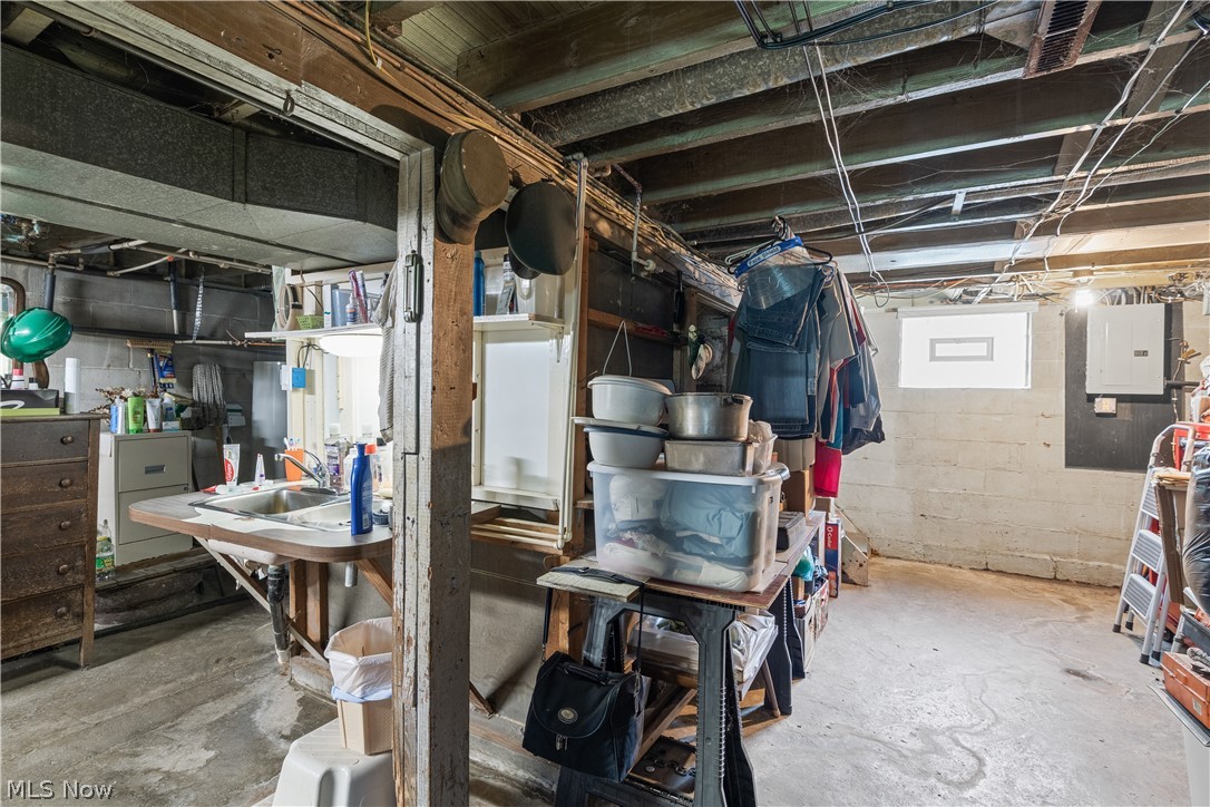6324 Struthers Road Poland OH 44436