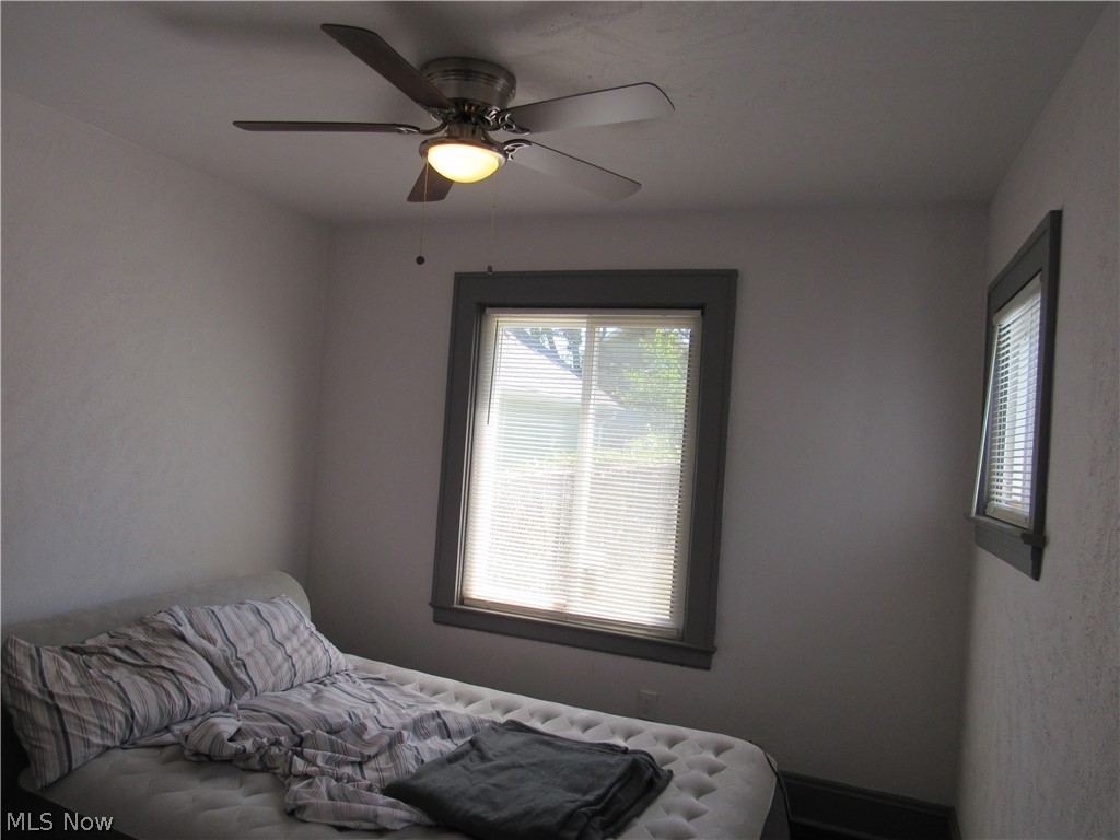 2827 E 117th Street Cleveland OH 44120