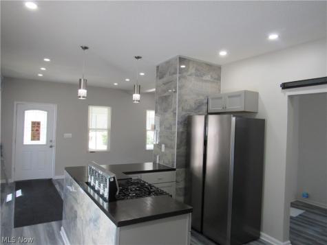 2827 E 117th Street Cleveland OH 44120