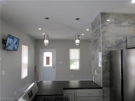 2827 E 117th Street Cleveland OH 44120