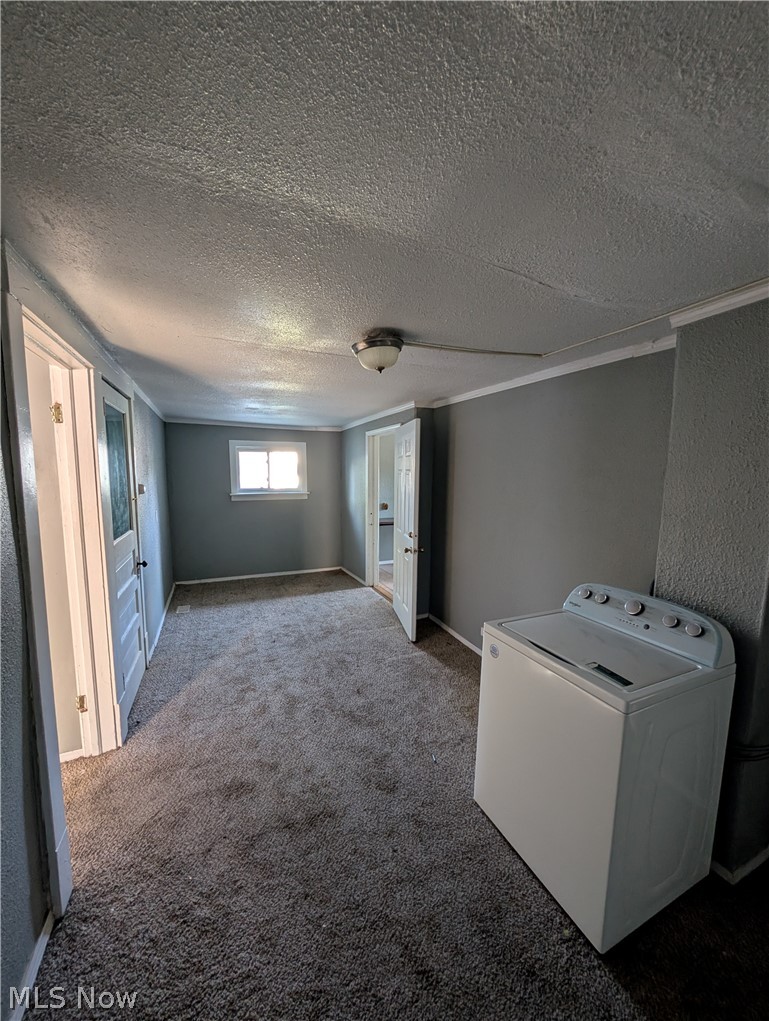 33 Hyde Avenue Niles OH 44446